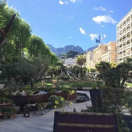 Apartment La Republique Μεντόν